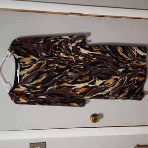 Beautiful Animal Priny Slip On Dress. Size Large